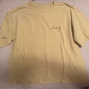 Brandy Melville Honey Short Sleeve Tee in Pale Yellow